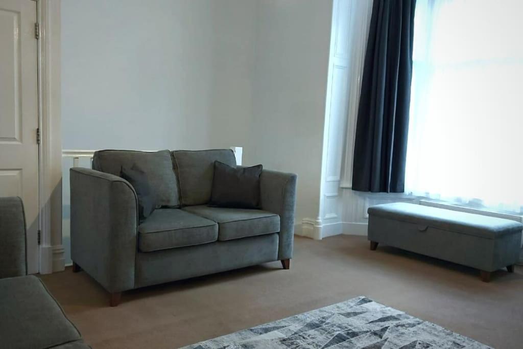 Stylish Apartment In City Centre With Parking Preston  Exterior photo